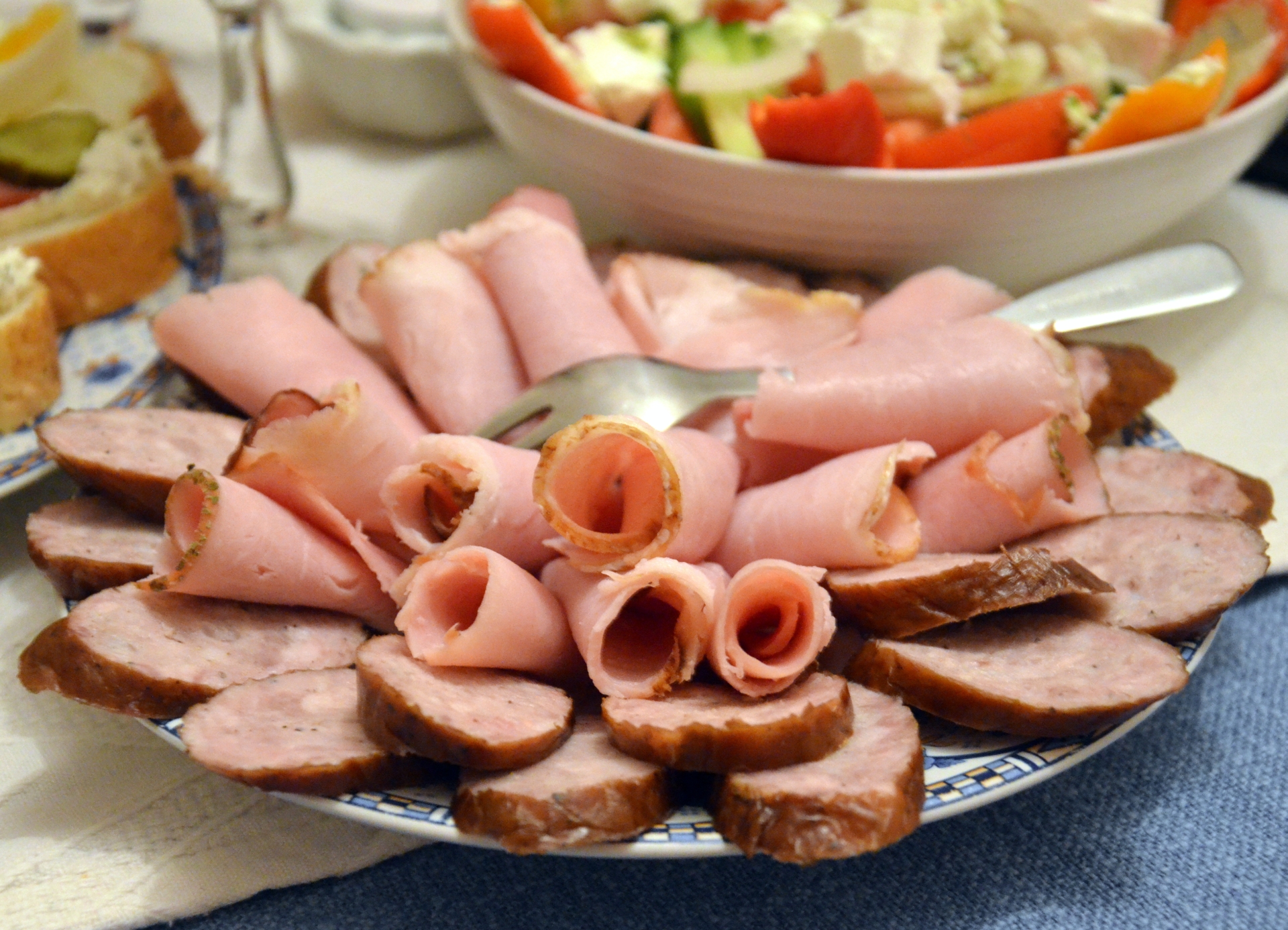 Hausgemachter Schinken und Aufschnitt